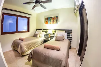 מלון פלאייה דל כרמן El Faro Oceanfront By Bric מקסיקו
